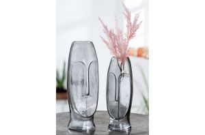 Стъклена ваза, височина 25 см